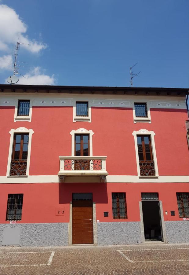 B&B Del Corso Castano Primo Eksteriør billede