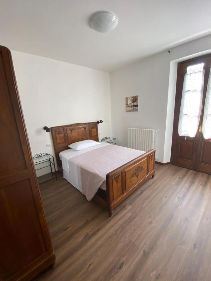 B&B Del Corso Castano Primo Eksteriør billede