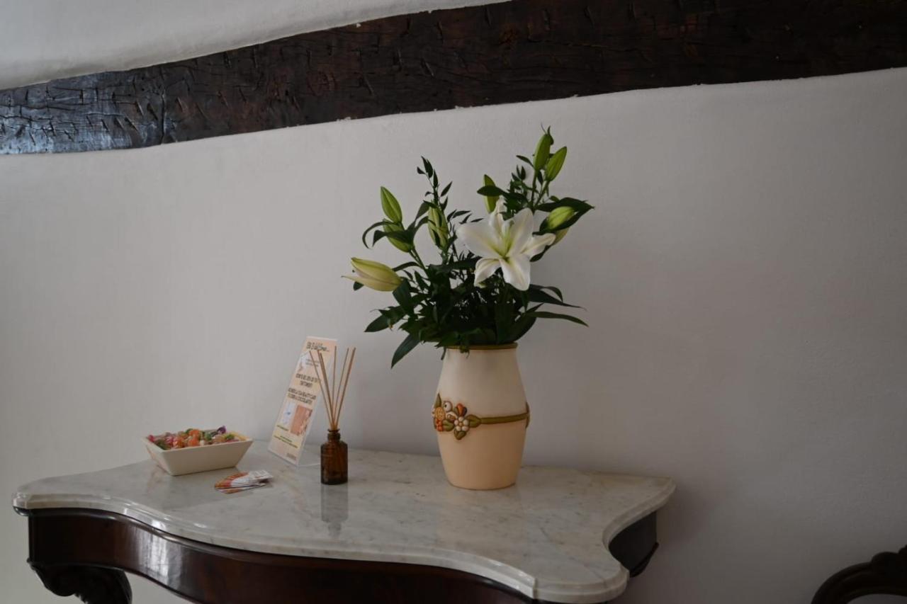 B&B Del Corso Castano Primo Eksteriør billede